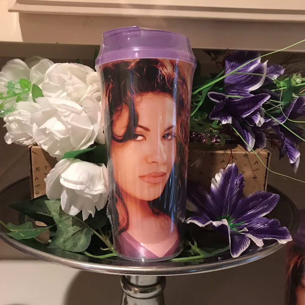 Selena 2019 “Forever” Collector Cup